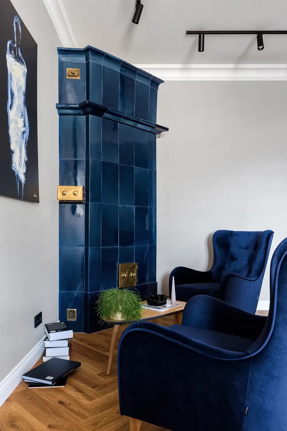 в том числе из-за артефактов можно влюбиться в старый фонд